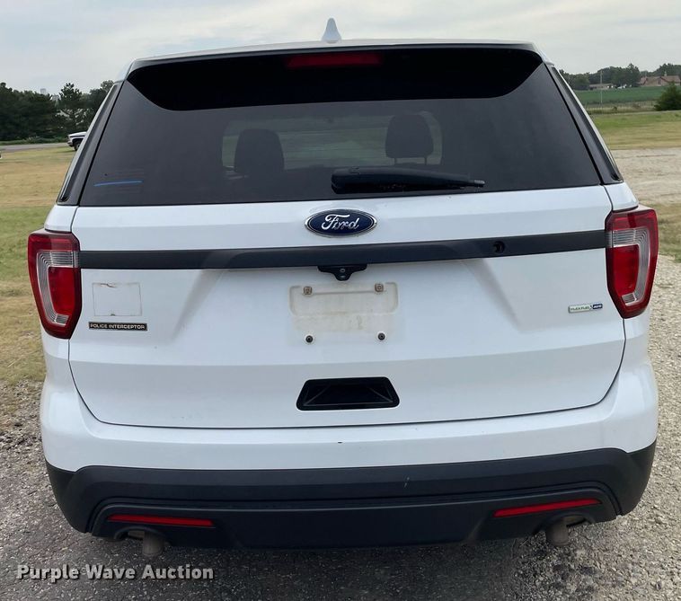 image for item LS9531 2017 Ford Explorer Police Interceptor  SUV