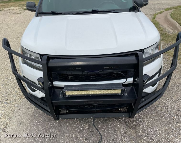 image for item LS9531 2017 Ford Explorer Police Interceptor  SUV