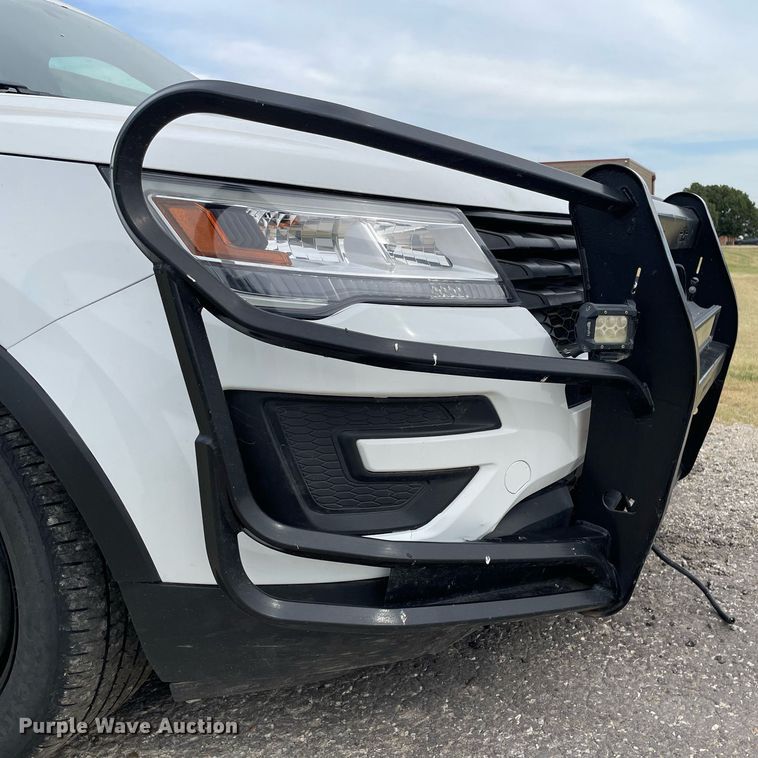 image for item LS9531 2017 Ford Explorer Police Interceptor  SUV