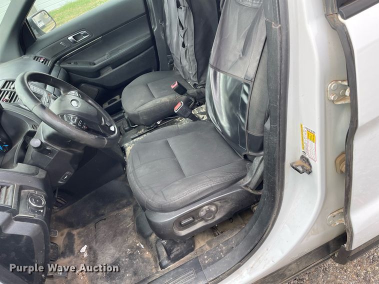 image for item LS9531 2017 Ford Explorer Police Interceptor  SUV