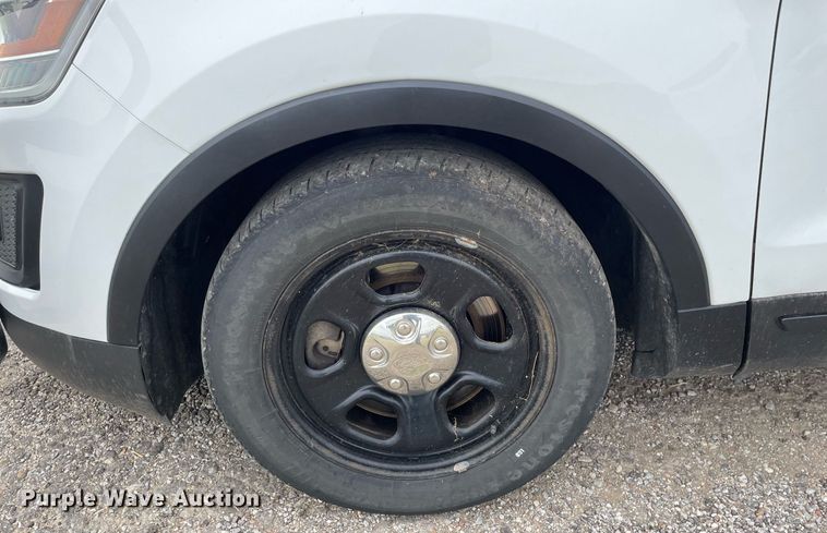 image for item LS9531 2017 Ford Explorer Police Interceptor  SUV