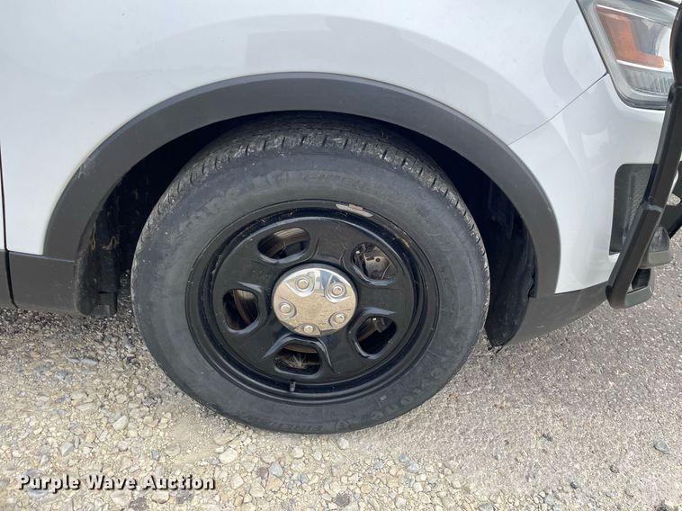 image for item LS9531 2017 Ford Explorer Police Interceptor  SUV