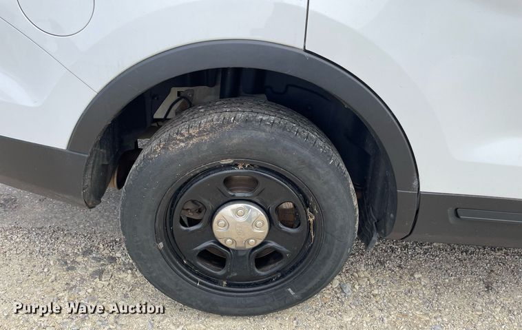 image for item LS9531 2017 Ford Explorer Police Interceptor  SUV