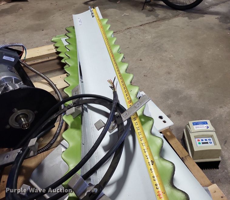 image for item LS9592 Ceiling fan