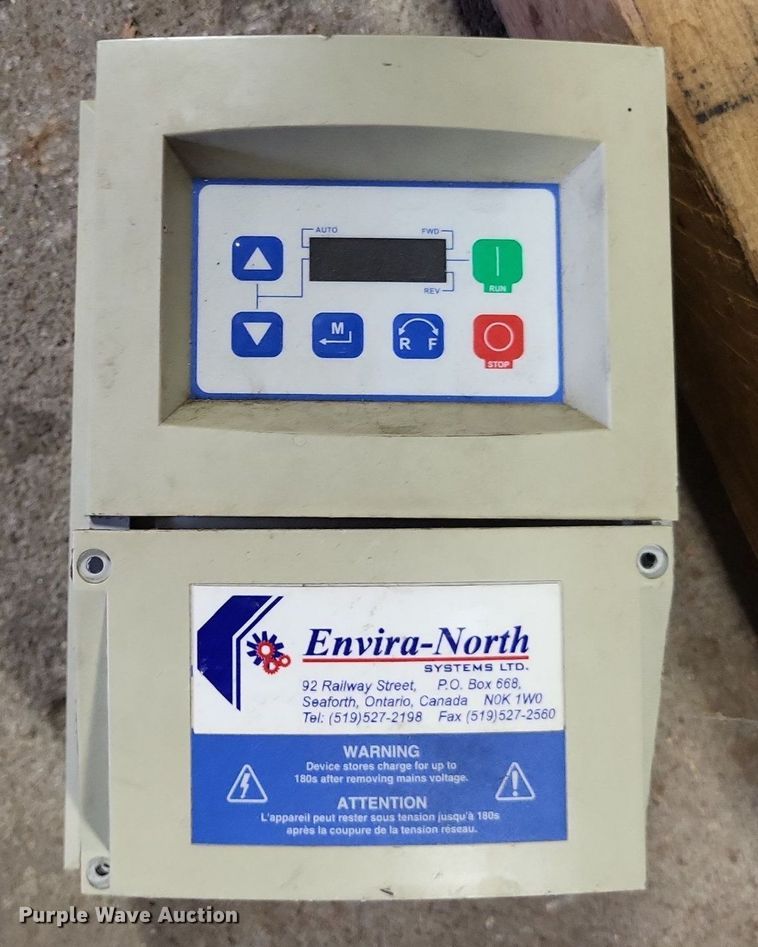 image for item LS9592 Ceiling fan