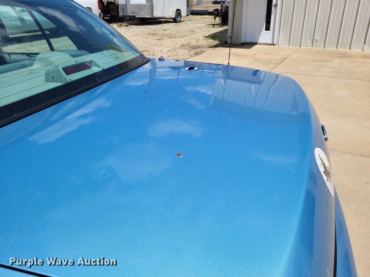 image for item LS9594 2005 Ford Crown Victoria Police Interceptor