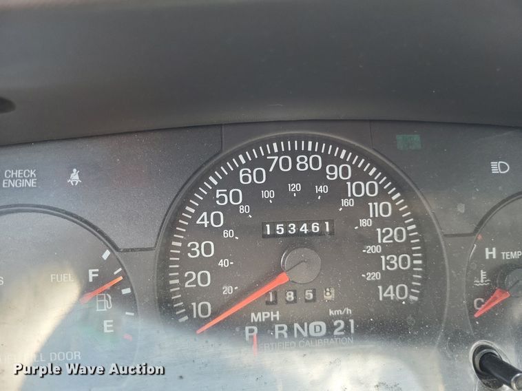 image for item LS9594 2005 Ford Crown Victoria Police Interceptor