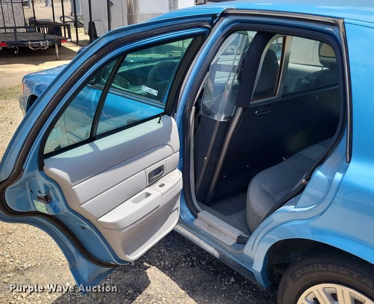 image for item LS9594 2005 Ford Crown Victoria Police Interceptor