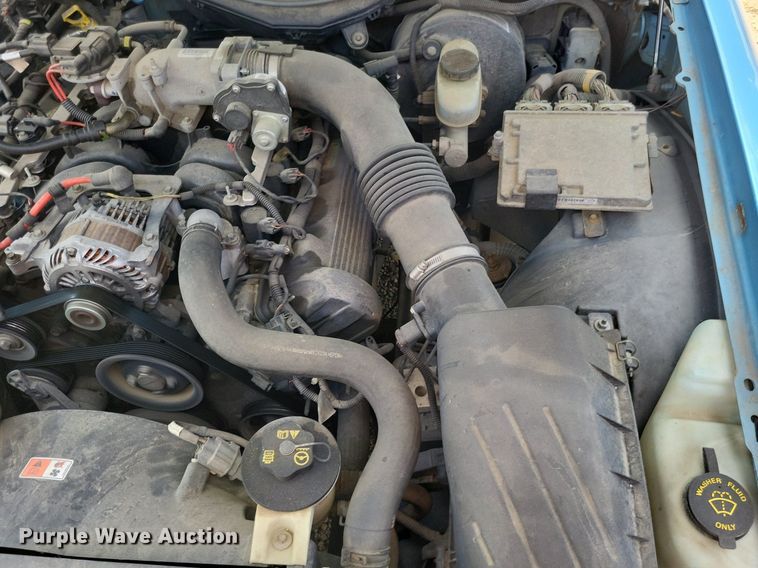 image for item LS9594 2005 Ford Crown Victoria Police Interceptor