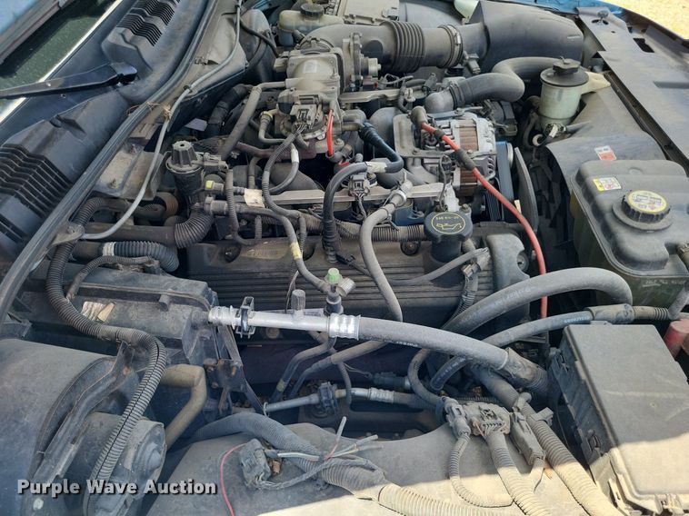 image for item LS9594 2005 Ford Crown Victoria Police Interceptor