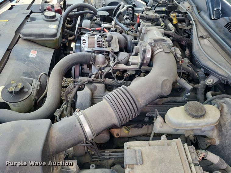 image for item LS9594 2005 Ford Crown Victoria Police Interceptor