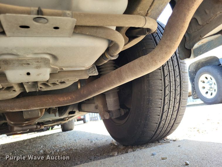 image for item LS9594 2005 Ford Crown Victoria Police Interceptor