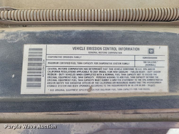 image for item LS9595 2001 Chevrolet Silverado 3500HD  dump bed pickup truck