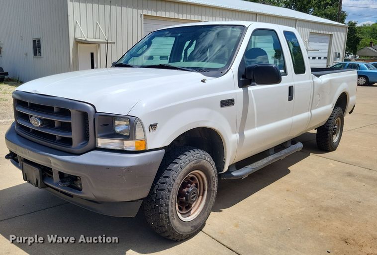 image for item LS9596 2003 Ford F250 Super Duty XL  SuperCab pickup truck