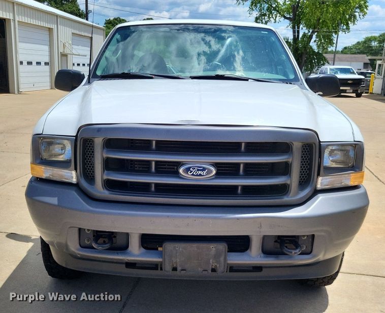 image for item LS9596 2003 Ford F250 Super Duty XL  SuperCab pickup truck