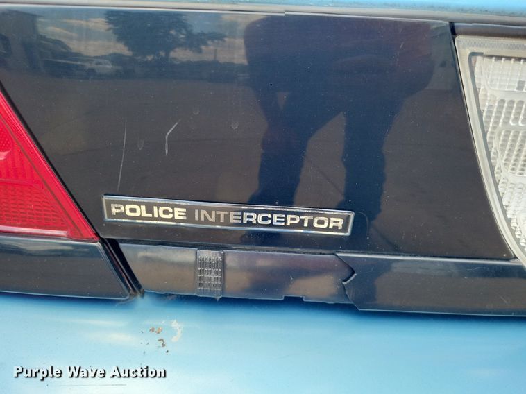 image for item LS9597 2011 Ford Crown Victoria Police Interceptor