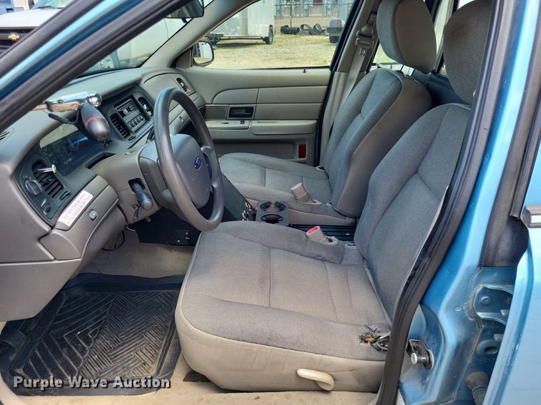 image for item LS9597 2011 Ford Crown Victoria Police Interceptor