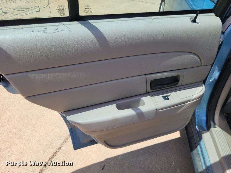 image for item LS9597 2011 Ford Crown Victoria Police Interceptor