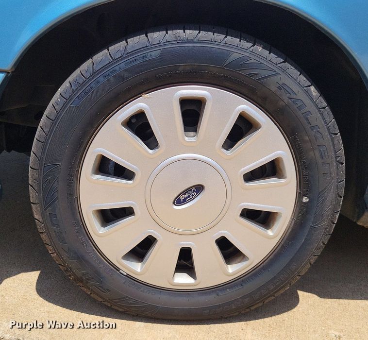 image for item LS9597 2011 Ford Crown Victoria Police Interceptor