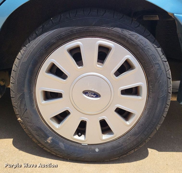 image for item LS9597 2011 Ford Crown Victoria Police Interceptor