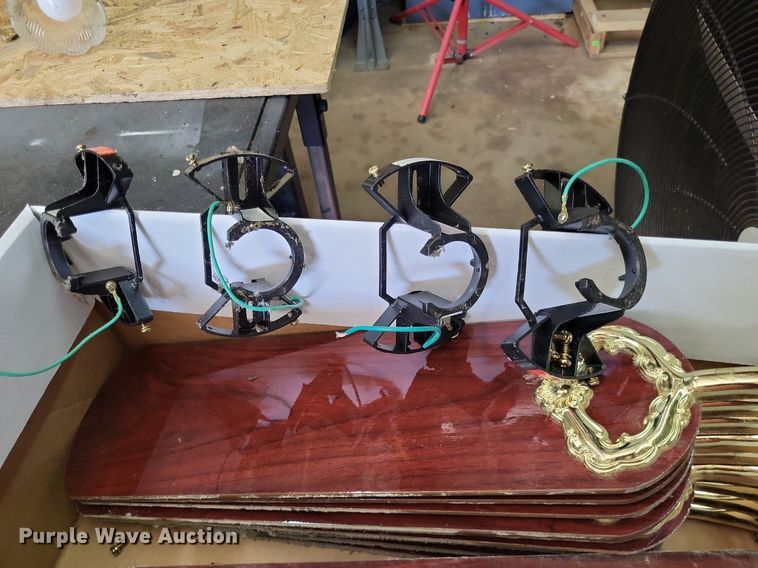 image for item LS9598 (4) Hampton Bay F552S(CH) PB ceiling fans