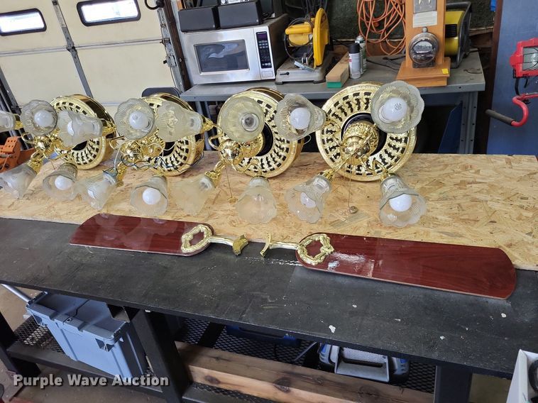 image for item LS9598 (4) Hampton Bay F552S(CH) PB ceiling fans