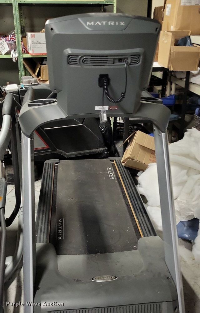 image for item LS9601 (2) Matrix T-5X-07-C treadmills