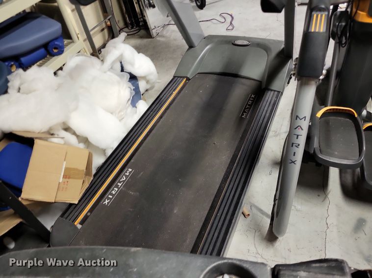 image for item LS9601 (2) Matrix T-5X-07-C treadmills