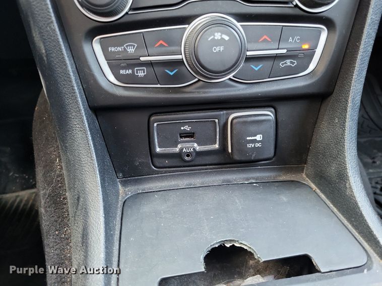 image for item LS9613 2016 Dodge Charger Police