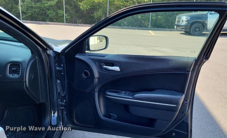 image for item LS9613 2016 Dodge Charger Police