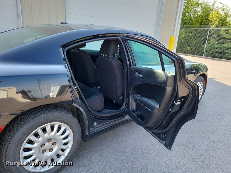 image for item LS9613 2016 Dodge Charger Police