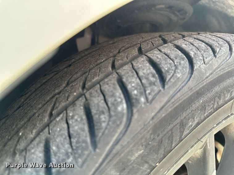 image for item MB9705 2010 Ford Focus SE