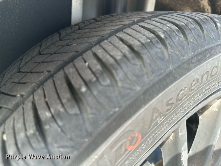 image for item MB9705 2010 Ford Focus SE