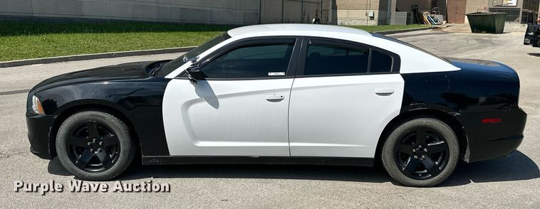 image for item MB9706 2014 Dodge Charger Police
