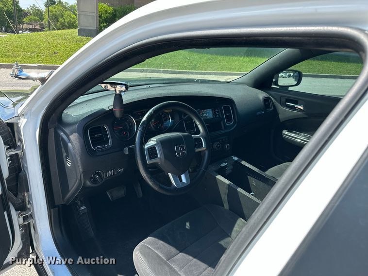 image for item MB9706 2014 Dodge Charger Police