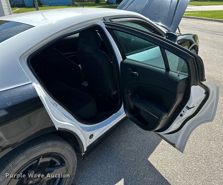 image for item MB9706 2014 Dodge Charger Police