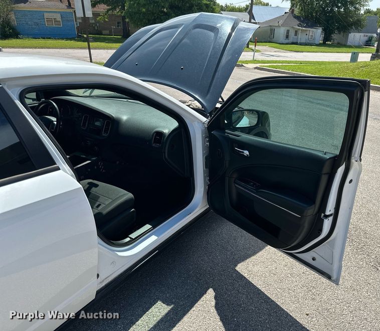 image for item MB9706 2014 Dodge Charger Police