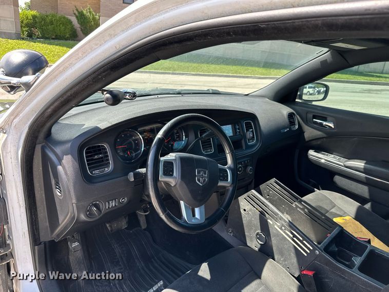 image for item MB9707 2013 Dodge Charger Police