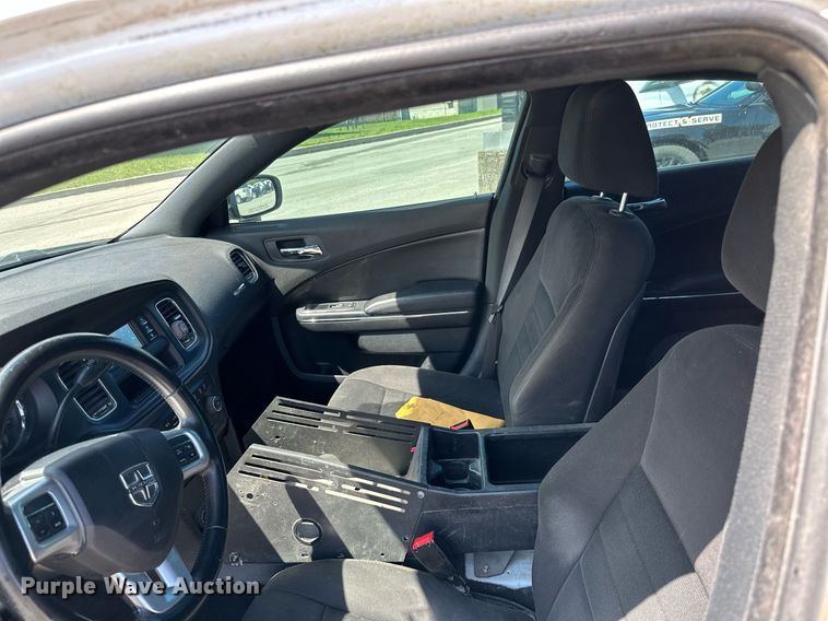 image for item MB9707 2013 Dodge Charger Police