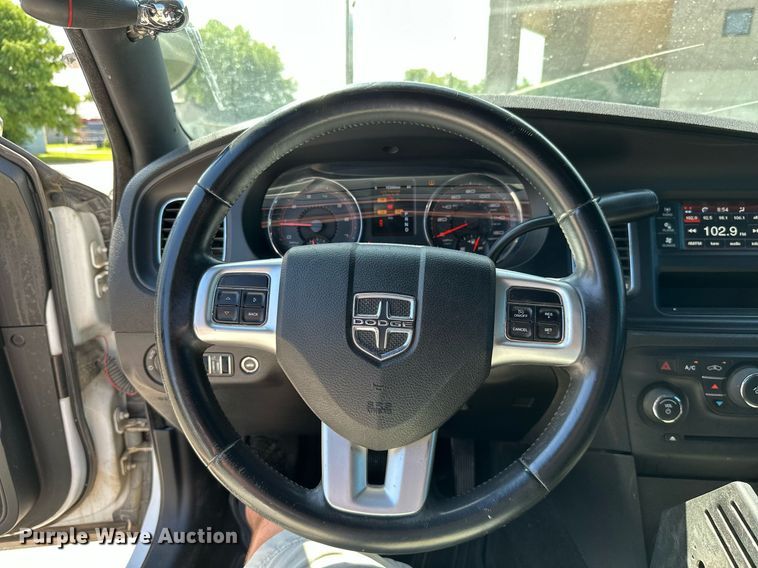 image for item MB9707 2013 Dodge Charger Police