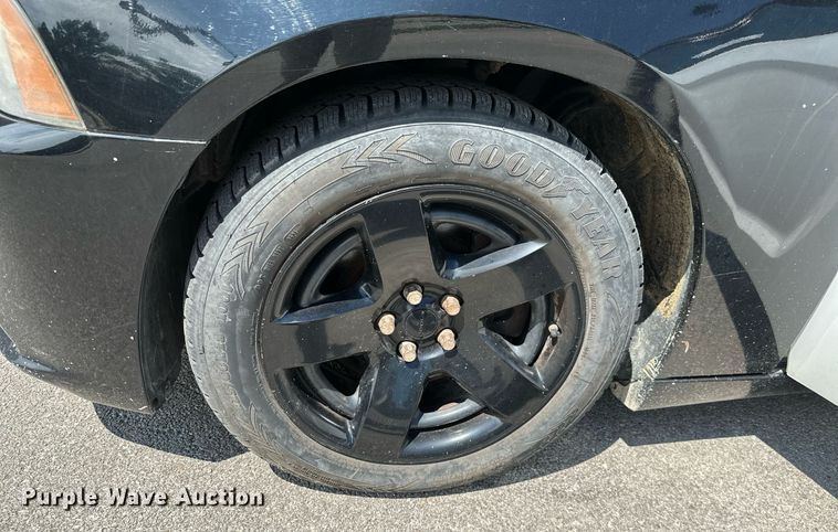 image for item MB9707 2013 Dodge Charger Police