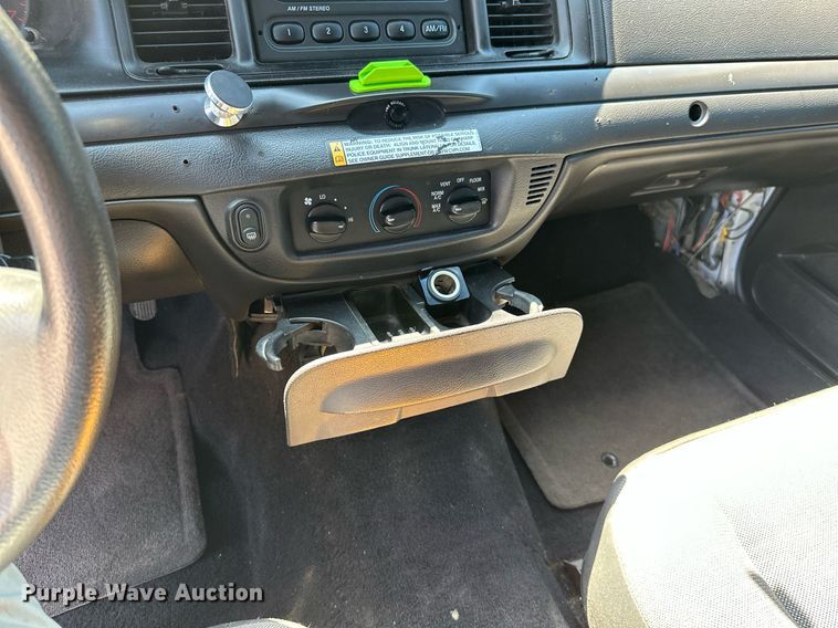 image for item MB9708 2010 Ford Crown Victoria Police Interceptor