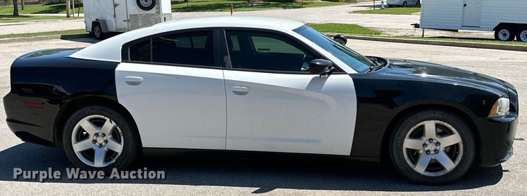 image for item MB9709 2014 Dodge Charger Police