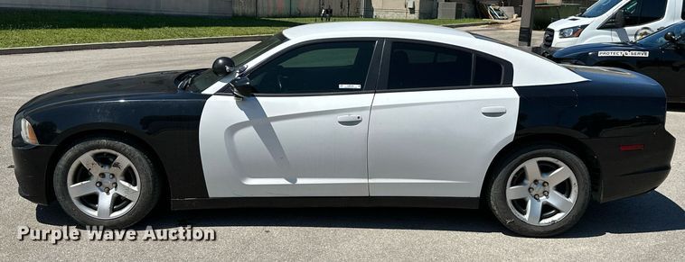 image for item MB9709 2014 Dodge Charger Police