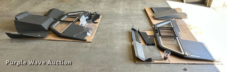 image for item MB9711 (2) transport cages