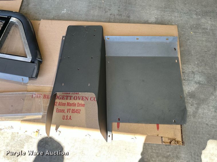 image for item MB9711 (2) transport cages