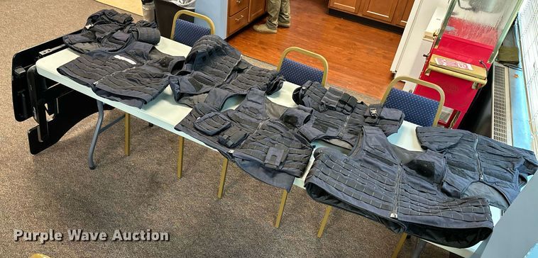 image for item MB9712 (7) Safari Land Oregon City armor carriers