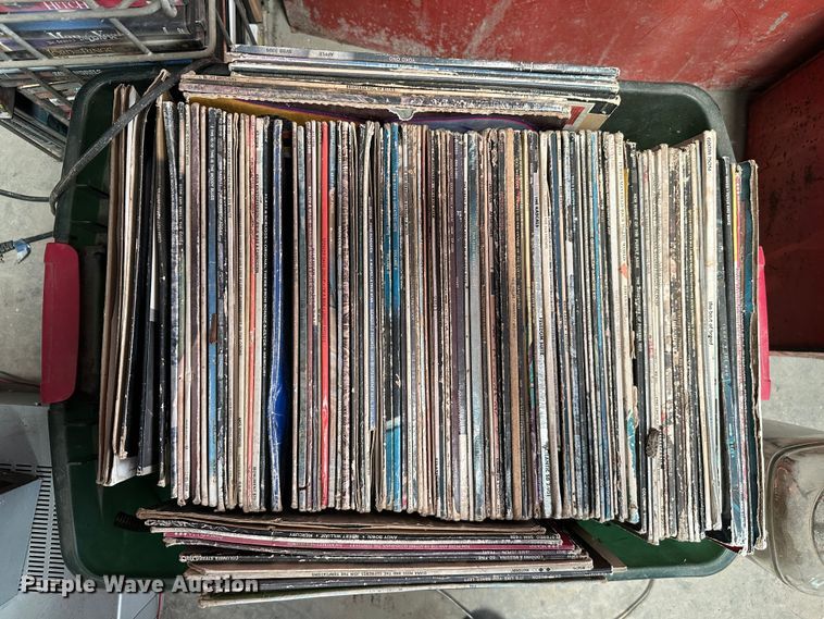 image for item MB9715 Office supplies and equipment