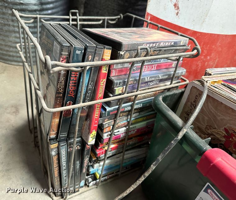 image for item MB9715 Office supplies and equipment