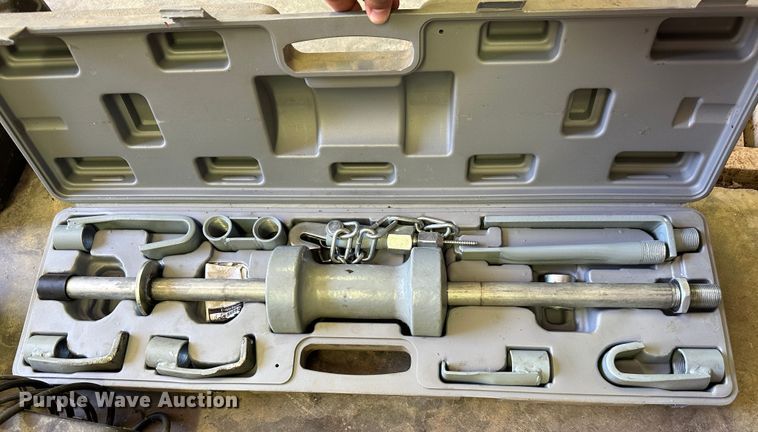 image for item MB9718 Tools